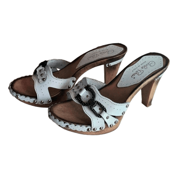Carlo Pera white heels