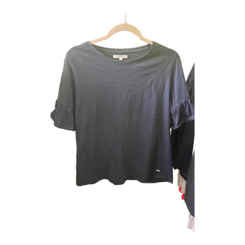Black cotton t-shirt