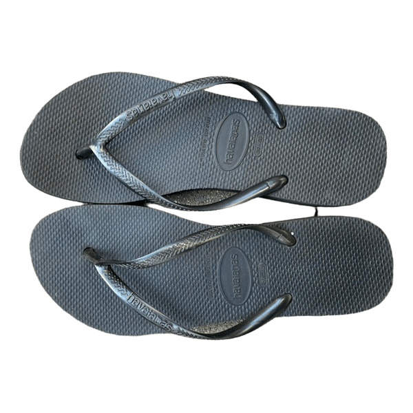Mustat Havaianas varvastossut
