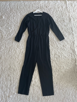 Musta jumpsuit