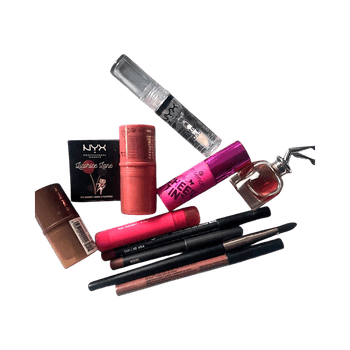 Komplekt tooteid, eri seisukorras 