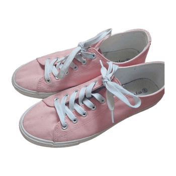 My wear sneakers