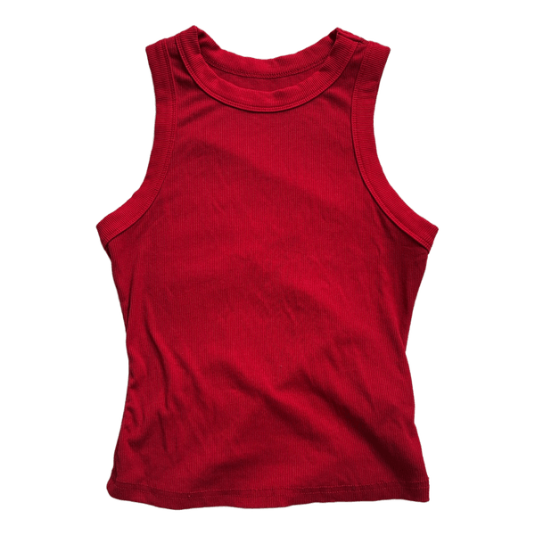 Rød ribstrikket top