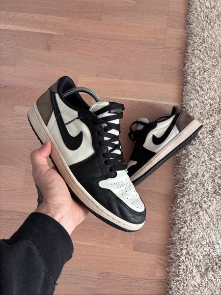 Nike Jordan 1 Low Mocha