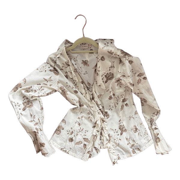 Floral ruffled blouse