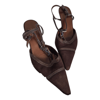 Kitten heels