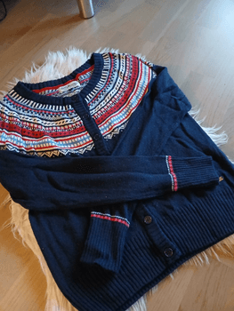 Hampton Republic neule