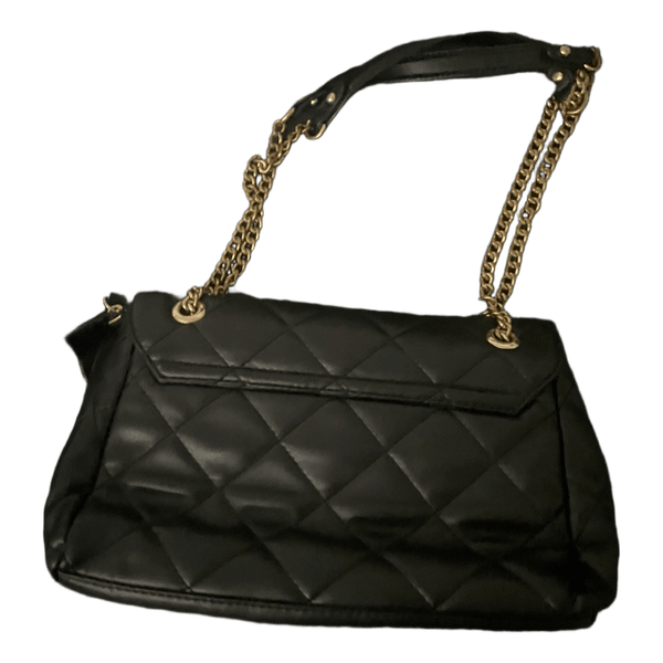Black quilted shoulder bag