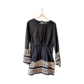 Musta kirjailtu H&M mekko L