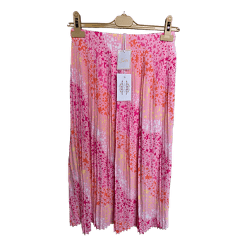 Pink star print skirt