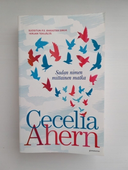 Cecelia Ahern Sadan nimen mittainen matka -kirja