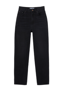 Tapered jeans