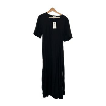 Object. dress