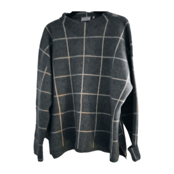 Boomerang cardigan