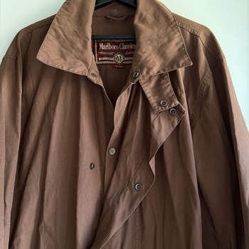 Brown Marlboro Classic coat