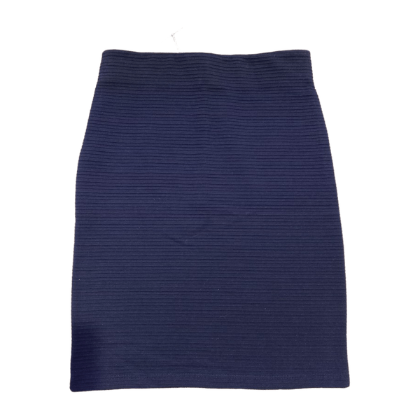 Navy ribbed pencil skirt