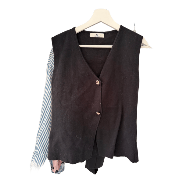 Sort strikket vest