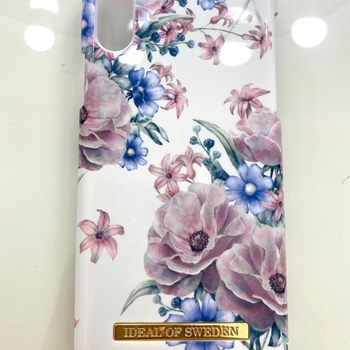 Ideal of sweden smartphone