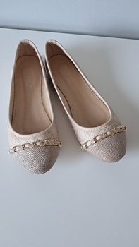 Beiget ballerinat 