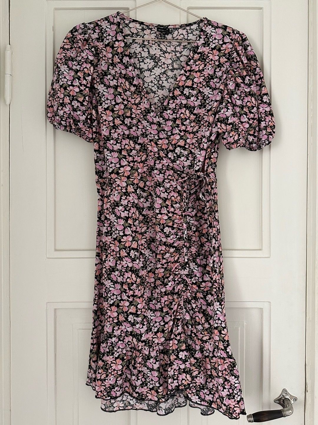 Gina tricot dress
