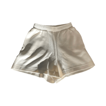 Valkoiset shortsit