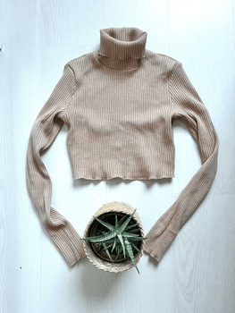 Bershka beige polo crop paita