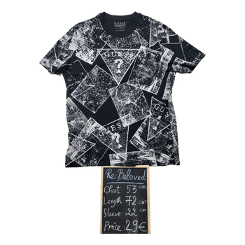 Guess graphic t-shirt