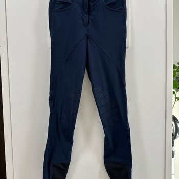 Crw hööks sportswear