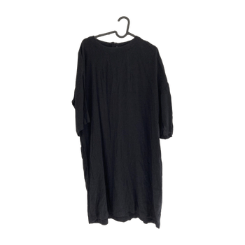 Minimum dress