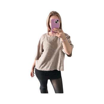 Beige neulepusero