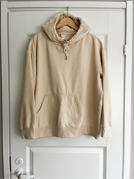 Beige huppari