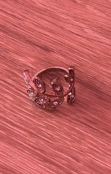 Leaf design ring