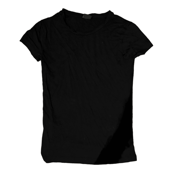 Black t-shirt