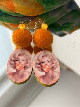 Marilyn Monroe korvakorut