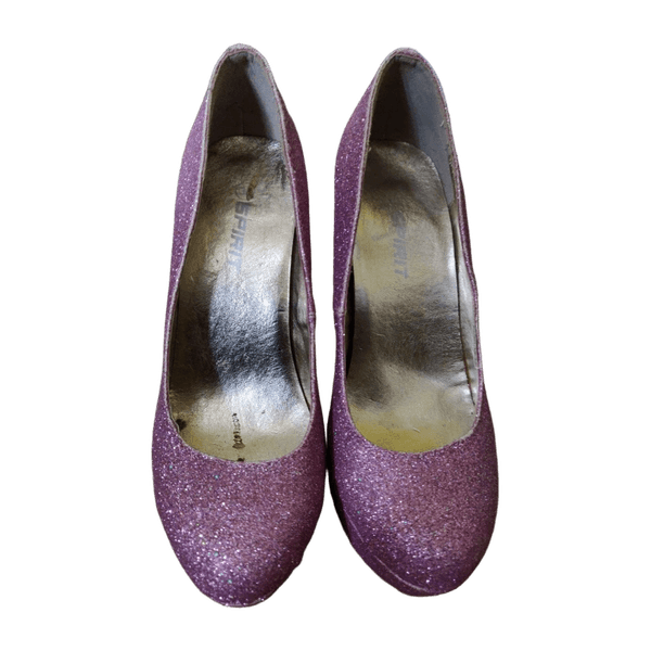 Spirit heels