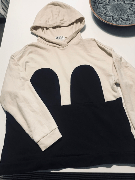 R/h studio hoodie