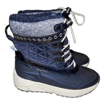 Navy quilted winter boots
