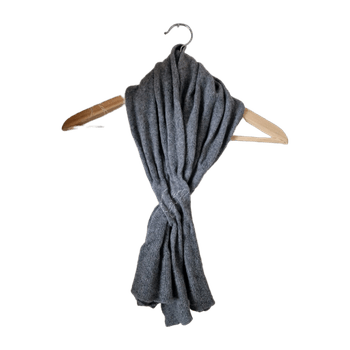 Guess scarf
