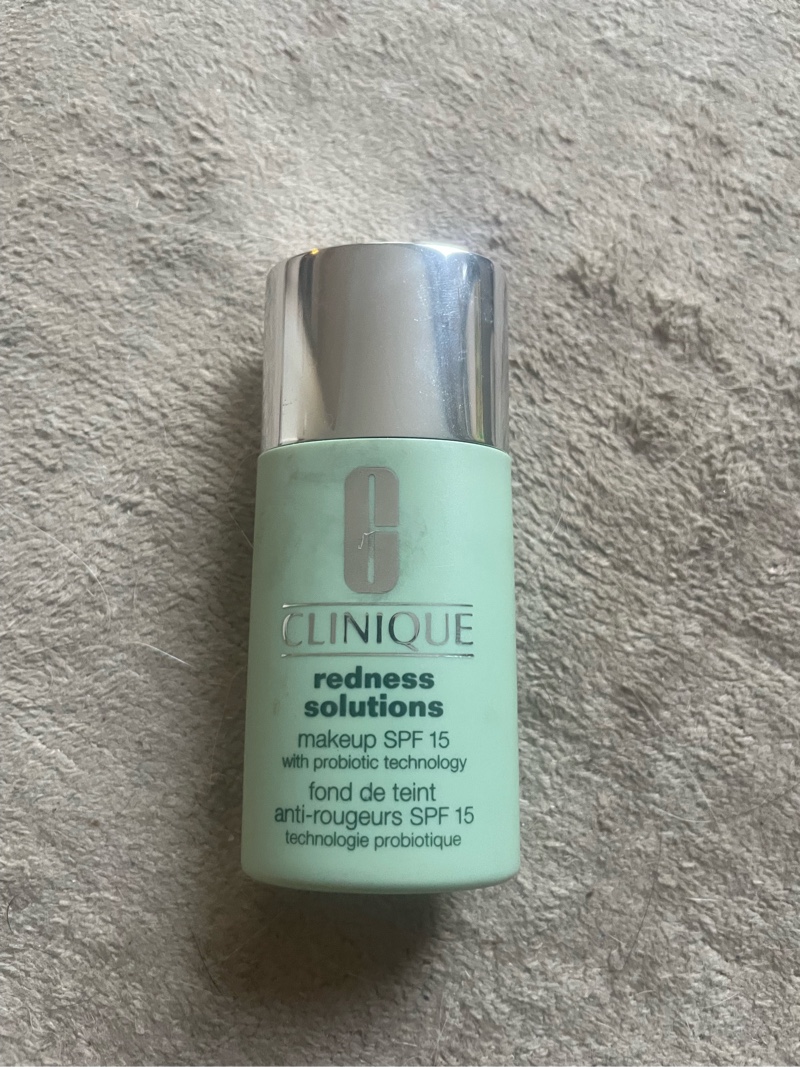 Meikin pohjustusvoide SPF 15
