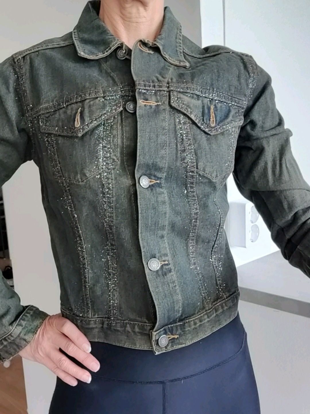 No sign, made in u.k coat