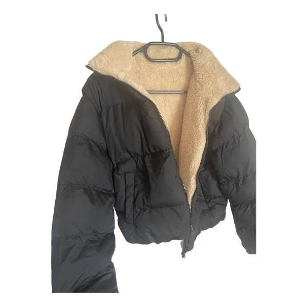 Black cropped puffer jacket