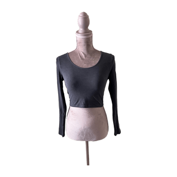 Dark grey long sleeve crop top