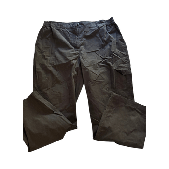 mustat cargo-housut