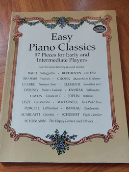Easy Piano Classics nuottikirja