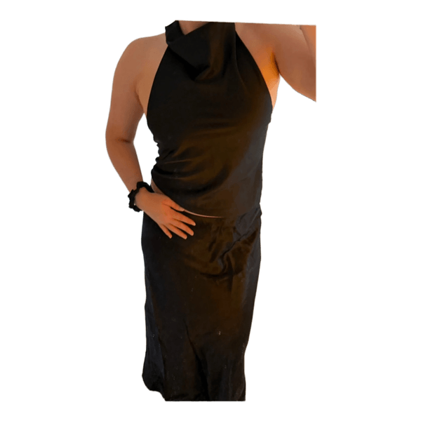 Sort halterneck
