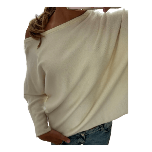 Stickad offshoulder