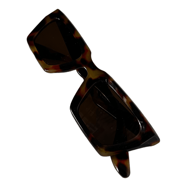 Tortoiseshell cat eye sunglasses