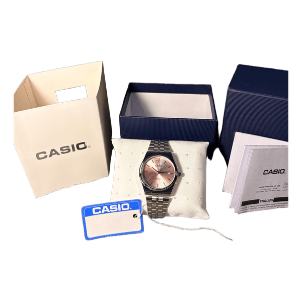 Casio vintage Y2K watch