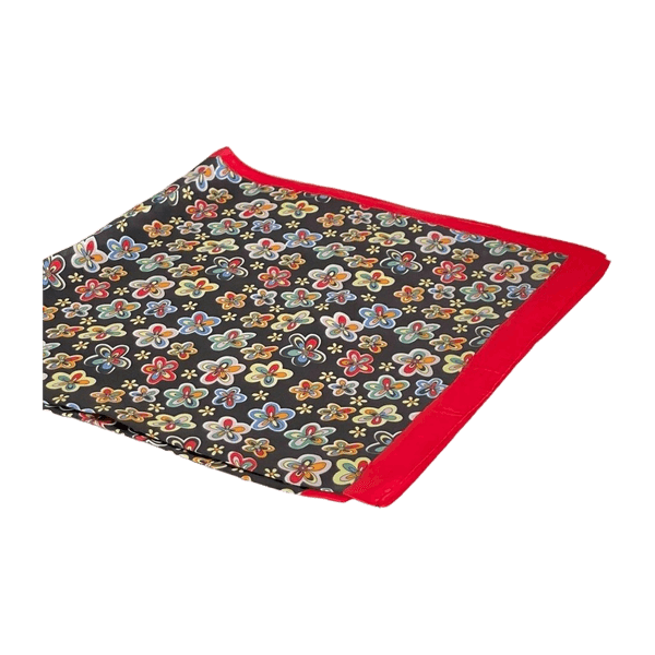 Pupu station scarf