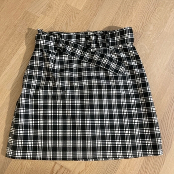 H&m skirt
